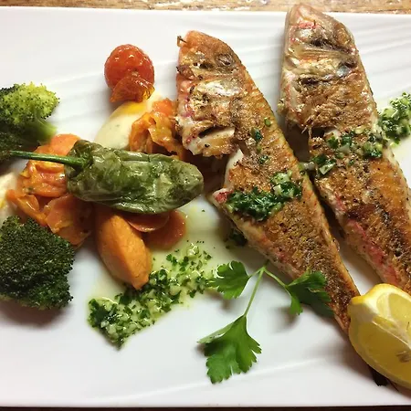 Hotel Logis Restaurant Le Flamant Rose Camargue